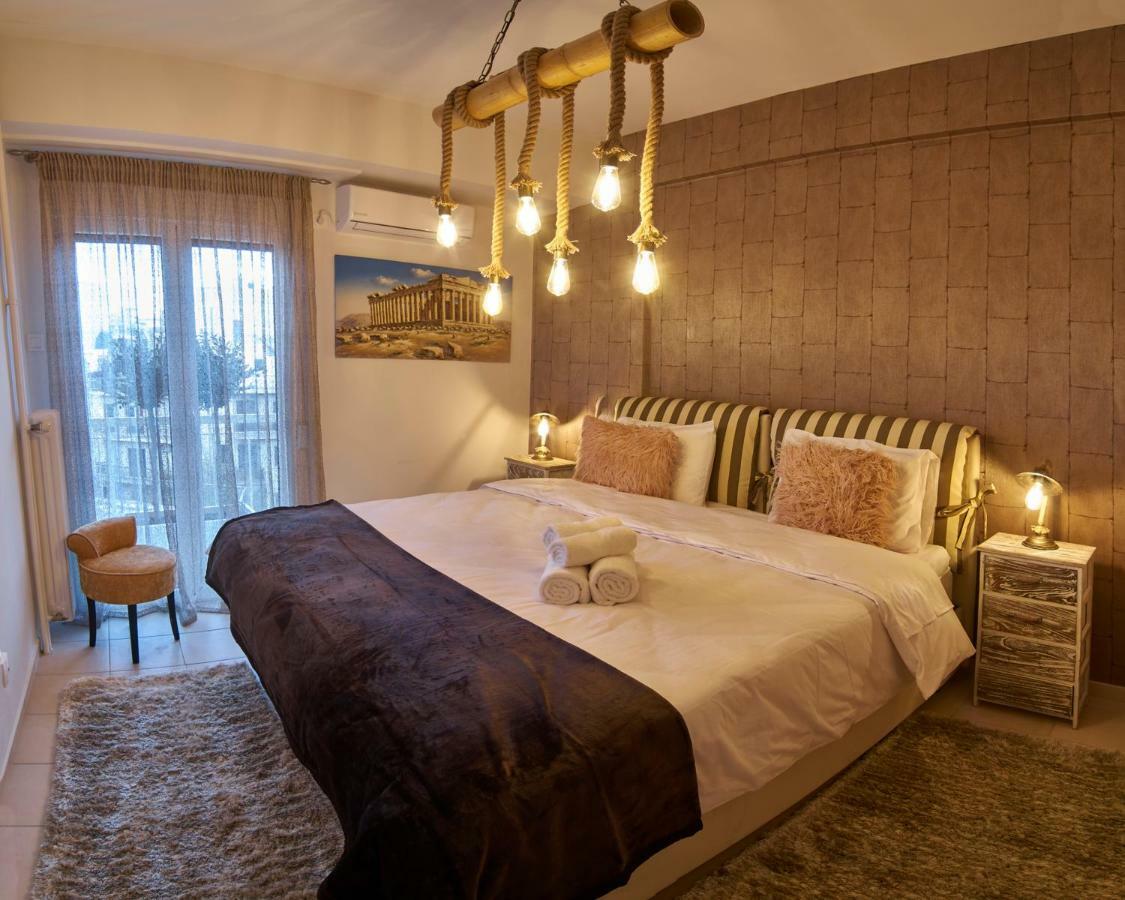 Just Athens Apt 130Sqm One Step From Metro ภายนอก รูปภาพ